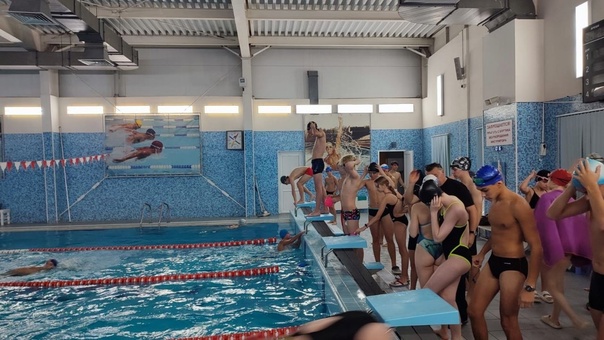 15 ноября в рамках ХХI Фестиваля юношеского спорта на приз Главы Наро-Фоминского городского округа в бассейне МАУС “КСК “Нара” прошло эстафетное плавание” Олимпийские надежды”.